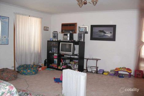 Property photo of 72 Lyndhurst Drive Bomaderry NSW 2541