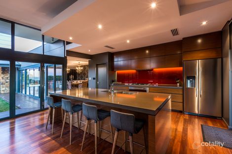 Property photo of 10 Duckworth Place Naturaliste WA 6281