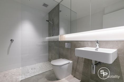Property photo of 4 Fordham Way Oran Park NSW 2570