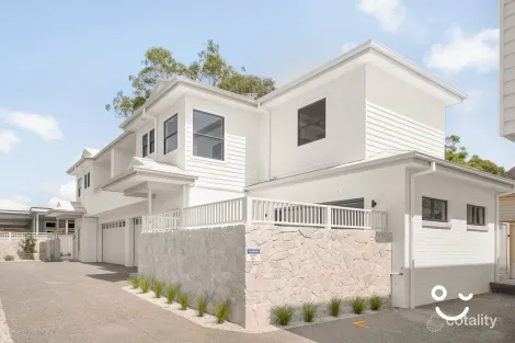 Property photo of 1 Griffiths Street Oak Flats NSW 2529