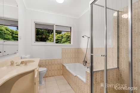 Property photo of 3 Piccadilly Avenue Wantirna South VIC 3152
