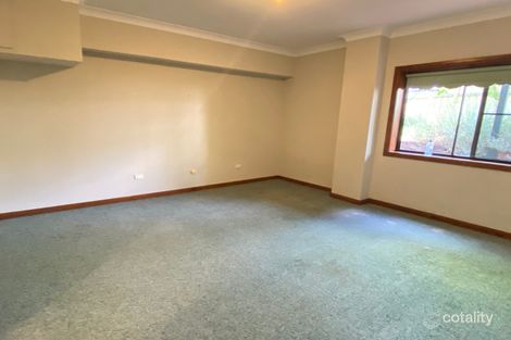 Property photo of 2/4 Vaughan Street Junee NSW 2663