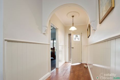 Property photo of 5 Bronte Court Drouin VIC 3818