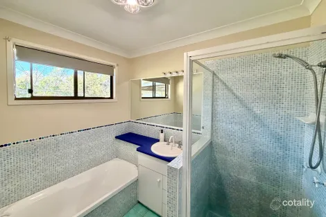 Property photo of 3 Wilga Avenue Oakey QLD 4401