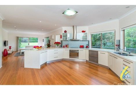 Property photo of 10 Wittonga Court Karana Downs QLD 4306