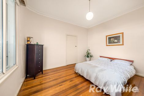 Property photo of 237 Greensborough Road Macleod VIC 3085