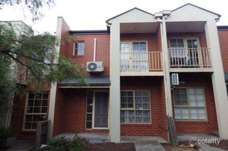 14-28 Calwell St, Kensington, VIC 3031