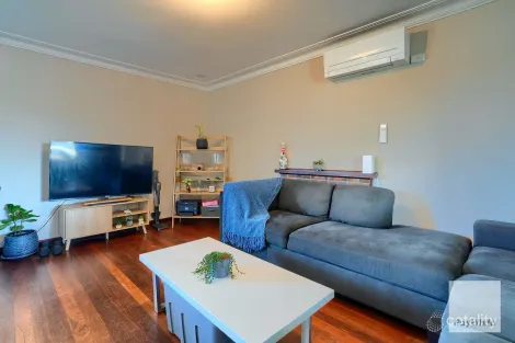 Property photo of 42 Broughton Street Orana WA 6330