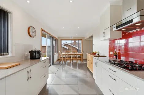 Property photo of 8 Riverview Parade Rosetta TAS 7010