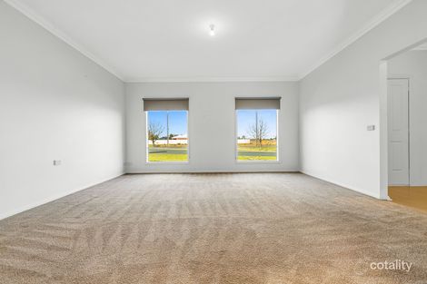Property photo of 37 Midway Drive Buronga NSW 2739