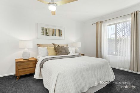 Property photo of 65 Oakleaf Street Eight Mile Plains QLD 4113