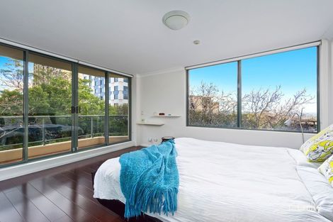 Property photo of 202/39 McLaren Street North Sydney NSW 2060
