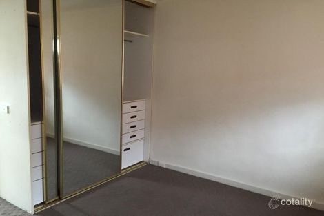 Property photo of 13/11 Waratah Avenue Glen Huntly VIC 3163