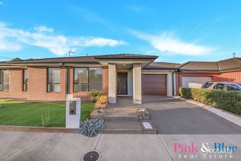42 Bromley Cct, Thornhill Park, VIC 3335