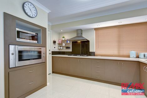 Property photo of 33 Fineview Crescent Carramar WA 6031