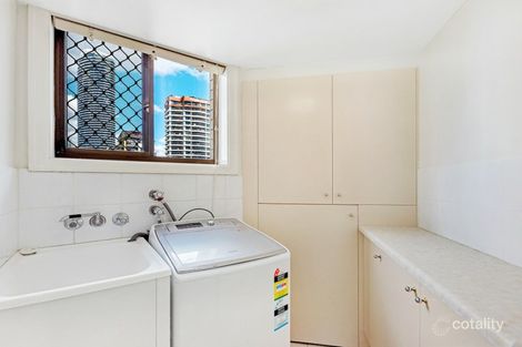 Property photo of 8/8-10 Queensland Avenue Broadbeach QLD 4218