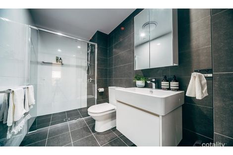 108/28 Wolseley St, Woolloongabba, QLD 4102