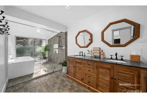 Property photo of 209 Scotts Road Booroobin QLD 4552