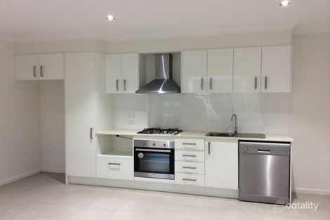 Property photo of 33 Inigo Way Augustine Heights QLD 4300