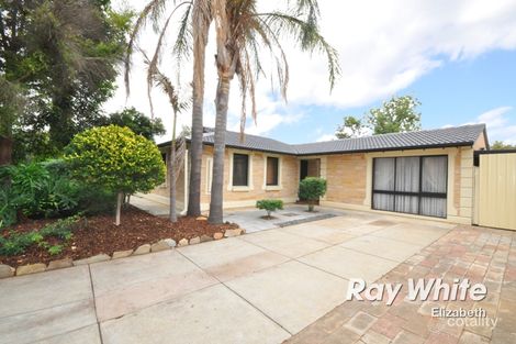 Property photo of 13 Parachilna Court Smithfield SA 5114