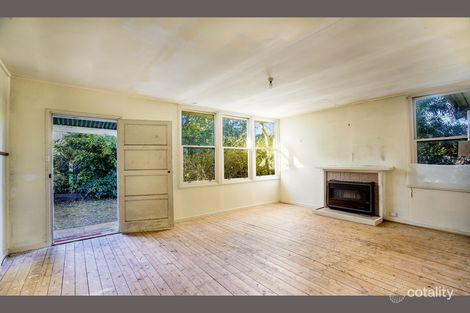 Property photo of 3 Fifth Street Eildon VIC 3713