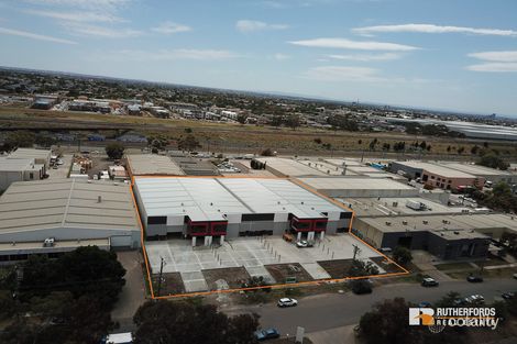 6 James Ct, Tottenham, VIC 3012