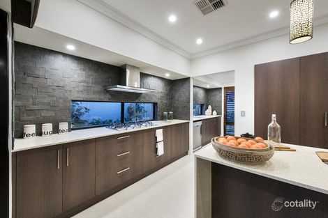 Property photo of 819 Majorca Elbow Hocking WA 6065