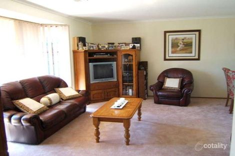 Property photo of 17 Lance Close Aspendale Gardens VIC 3195