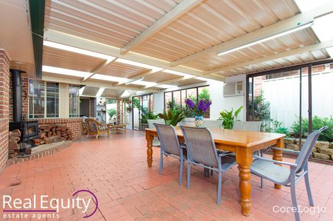 Property photo of 5 Cliveden Court Wattle Grove NSW 2173