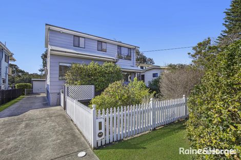 Property photo of 15 Natuna Avenue Budgewoi NSW 2262