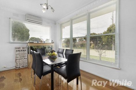 Property photo of 29 Fernhurst Drive Glen Waverley VIC 3150