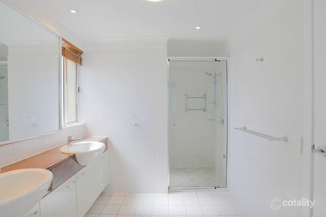Property photo of 20/9 Megan Place Mackay Harbour QLD 4740