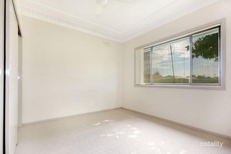 Property photo of 75 Ocean Street Windang NSW 2528