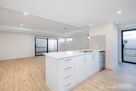 Property photo of 18 Coconuts Avenue Eglinton WA 6034