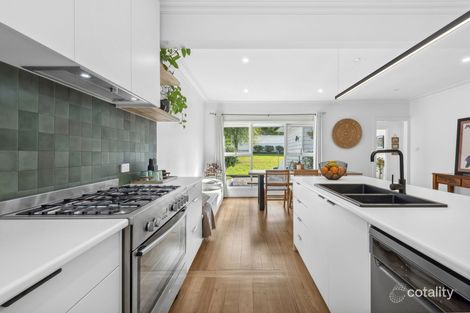 Property photo of 4 Scenic Road Highton VIC 3216