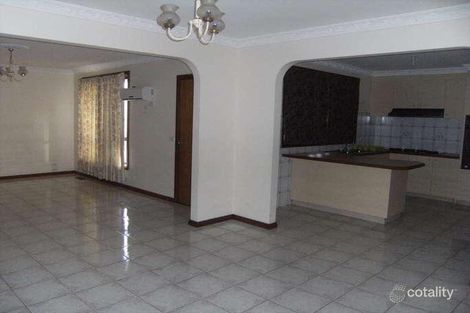 Property photo of 20 Pinnaroo Circuit Meadow Heights VIC 3048