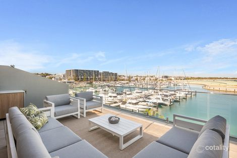 Property photo of 70 Maraboo Loop North Coogee WA 6163