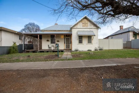 25 FATHOM ST, NARROGIN, WA 6312