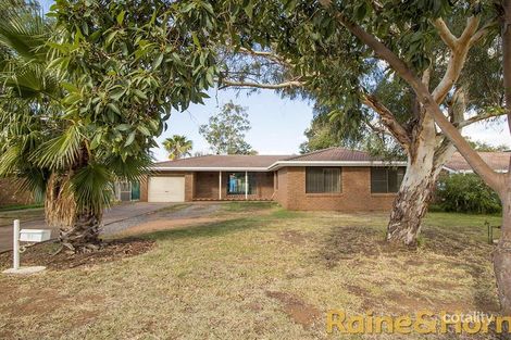 Property photo of 31 Meadowbank Drive Dubbo NSW 2830