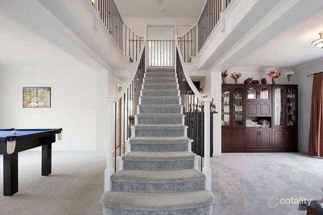 Property photo of 22 Sovereign Way Hillside VIC 3037