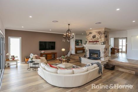 Property photo of 77 Fleming Drive Laffing Waters NSW 2795
