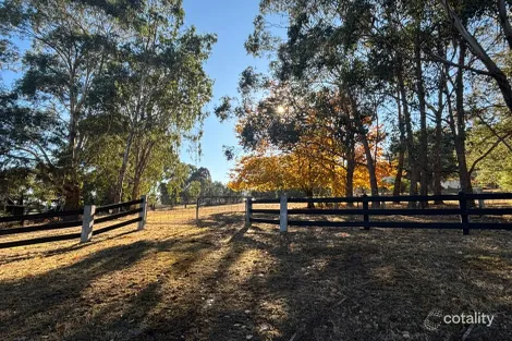 7 Cathedral Cl, Buxton, VIC 3711