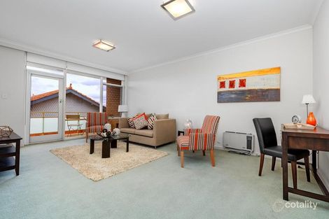 Property photo of 4/30 Hartwood Street Kew East VIC 3102