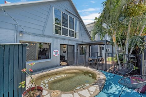 Property photo of 10 Viles Street Rosslea QLD 4812