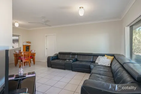 Property photo of 2 Rosewood Court Southside QLD 4570