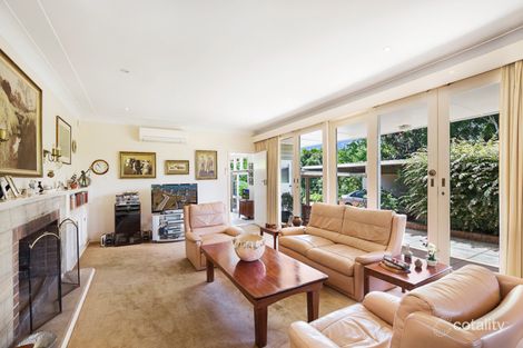 Property photo of 10 Curzon Street Mount Lofty QLD 4350