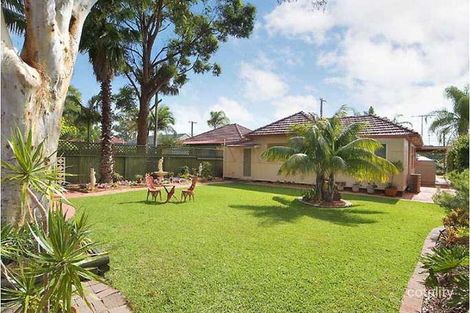 Property photo of 32 Crammond Boulevard Caringbah NSW 2229