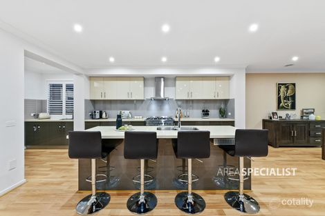 Property photo of 68 Elmswood Boulevard Keysborough VIC 3173