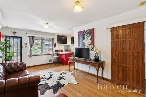 Property photo of 15 Hume Road Thornlie WA 6108