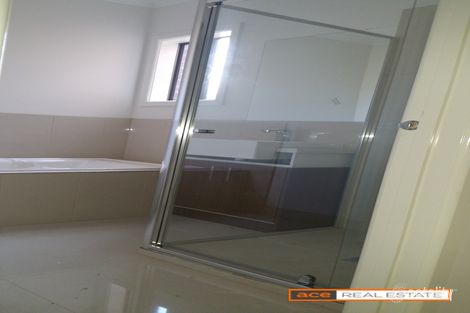 2/35 Williams Rd, Laverton, VIC 3028